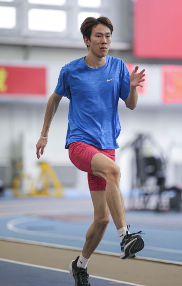 米兰体育赞助商的选择与合作模式
